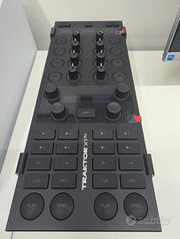 controller Traktor  x1 mk3