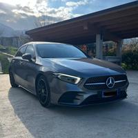 Mercedes benz A 180 d Automatic Premium AMG Night