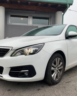 PEUGEOT 308 BlueHDi 120 S&S EAT6 SW Business Nav
