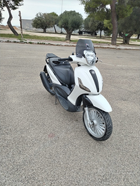 Piaggio Beverly 125 i.e