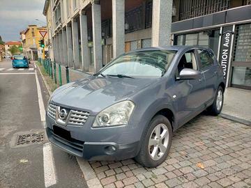 Nissan Qashqai 2.0 dCi DPF 4WD Tekna