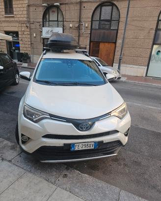 TOYOTA RAV4 2.5 Hybrid 2WD Active