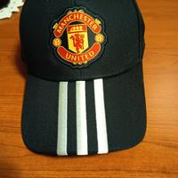 Cappello Manchester United Nuovissimo mai usato.