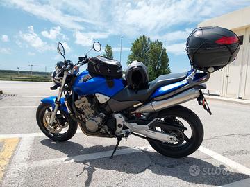 Honda Hornet 900 anno 2004