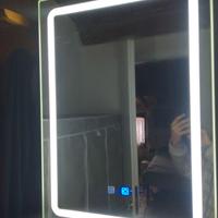 Mobiletto specchiera bagno nuovo