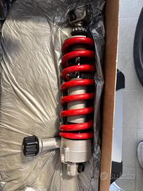 Mono posteriore XT1200Z Super Tenere (2010-2014)