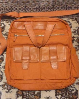 Borsa Piquadro pelle e tessuto