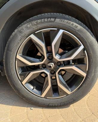 Cerchio 18  nuovo imballato originale citroën