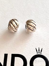 Coppia di clip pandora semplici per bracciale