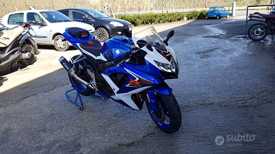 Suzuki gsx-r 750