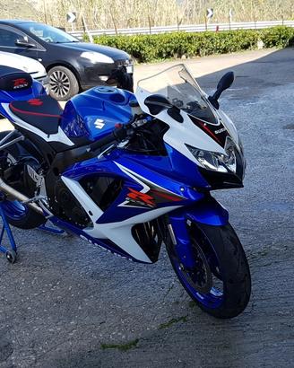 Suzuki gsx-r 750