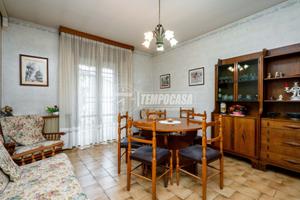 APPARTAMENTO IN CONTESTO DI TRE UNITA' CON GARAGE