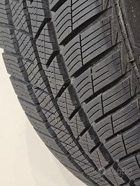 Pneumatico INVERNALE BARUM Polaris 5 – 215/50 R17