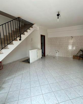 Casa indipendente su quattro livelli