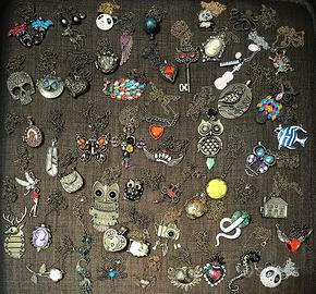 40 Collane Bijoux Vari Modelli 2,50 EURO L'UNA