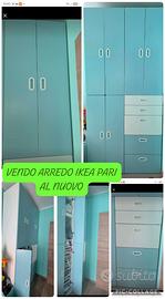 Armadio cameretta ikea Smastad-tavolino con sedie