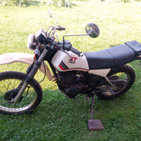 Yamaha XT 550