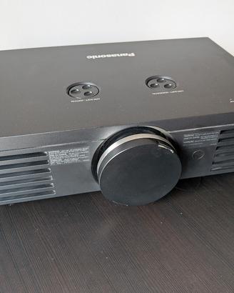 Panasonic PT-AE3000 proiettore video full hd 1080p