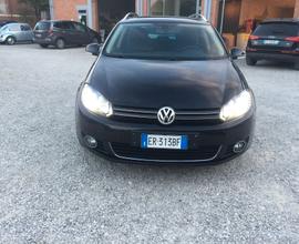 Volkswagen Golf Variant 1.6 TDI DPF DSG Highline