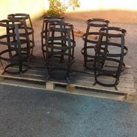 Sgabelli a forma di botte ferro battuto