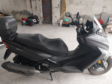 Kymco X-town 300