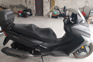Kymco X-town 300