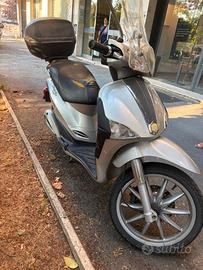 Scooter piaggio 125 Liberty