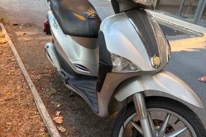 Scooter piaggio 125 Liberty