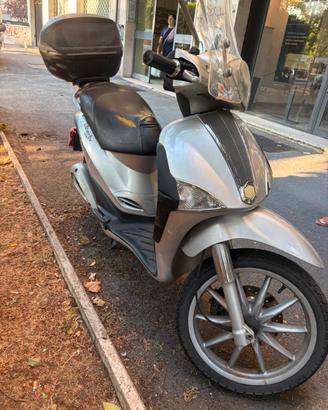 Scooter piaggio 125 Liberty