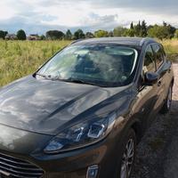 kuga titanium