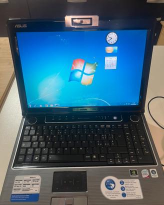 Asus M50S core 2 duo T9300 -4GB ram-Ssd 256gb