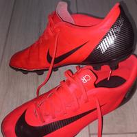 scarpa calcio nike cr7.      n 43