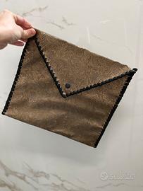 Pochette nuova