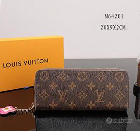 Louis Vuitton hand purse brown