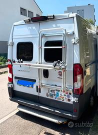 Pedana posteriore per furgone/campervan