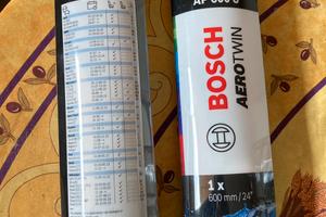 Due Tergicristalli nuovi