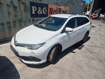 Ricambi per TOYOTA AURIS 1.4 tdi 2016