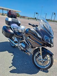 BMW R1200RT a 8.000 €.