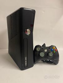 Xbox 360 Slim  - funzionante - nera