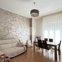 4 LOCALI A GROTTAMMARE