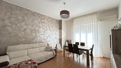 4 LOCALI A GROTTAMMARE
