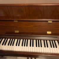 Pianoforte da muro