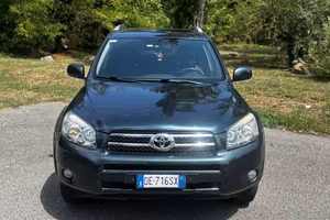 Toyota RAV 4 RAV4 2.2 D-4D 177 CV Luxury