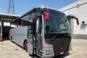 Man Pullman Camperizzato 12 metri 18qli