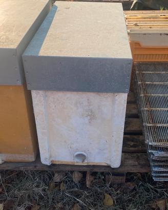 Lotto Materiale per Apicoltura/Api