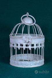 Gabbietta decorativa in stile shabby chic