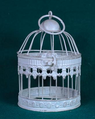 Gabbietta decorativa in stile shabby chic