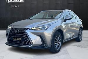 Lexus NX 2.5 hybrid Business 4wd e-cvt