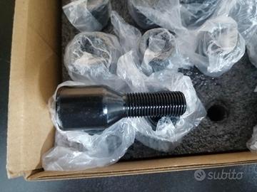 Anelli di centraggio,bulloni ruote,lucidatrice