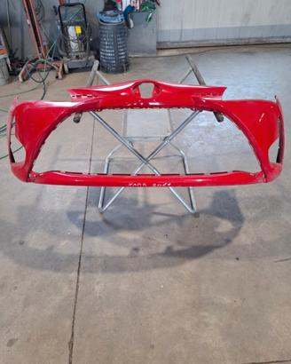 PARAURTI ANTERIORE TOYOTA YARIS 2017-2020